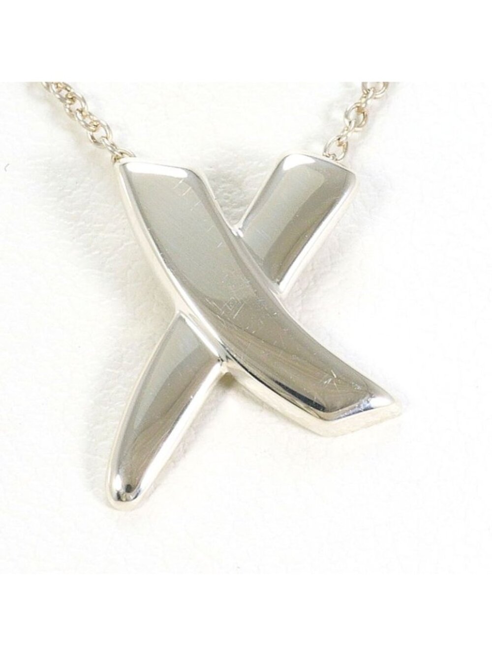 Tiffany & Co Kiss Necklace